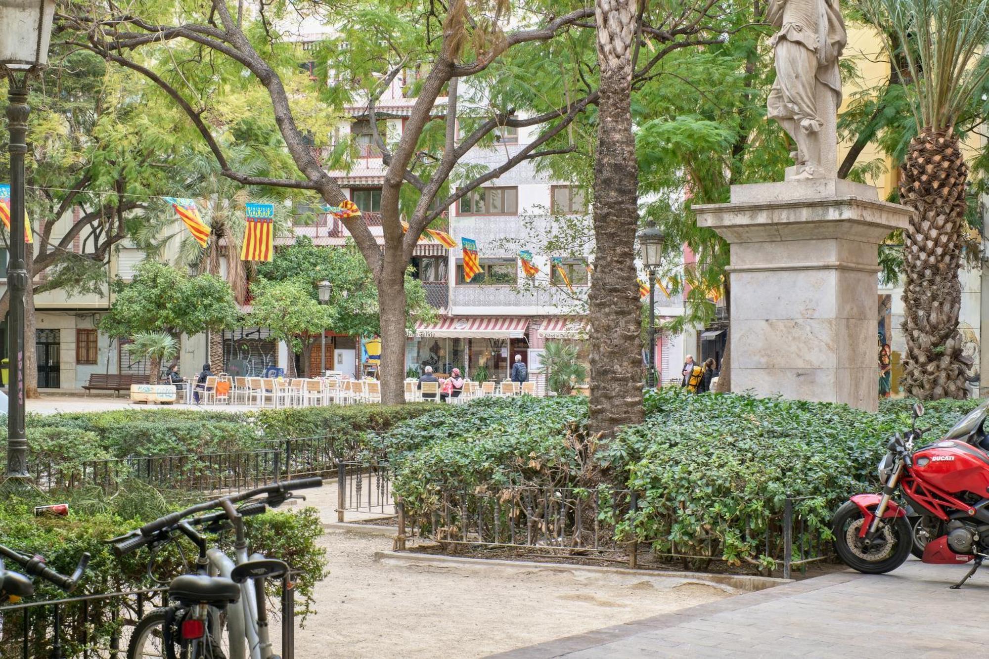 Apartamento Soleado En Plaza Del Carmen Valência Exterior foto